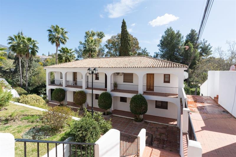 Malagasuite Pool And Tennis Mijas Exteriör bild
